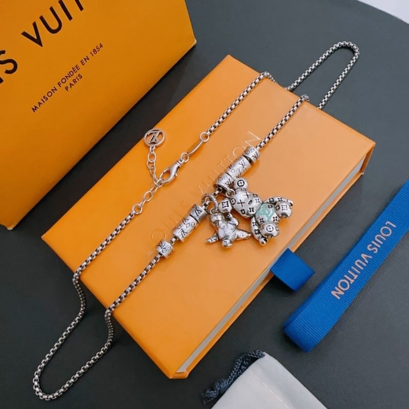 Louis Vuitton Necklaces